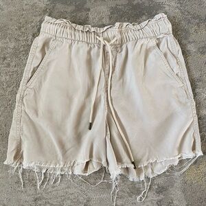 Loft Casual Cream Women's Shorts size XS